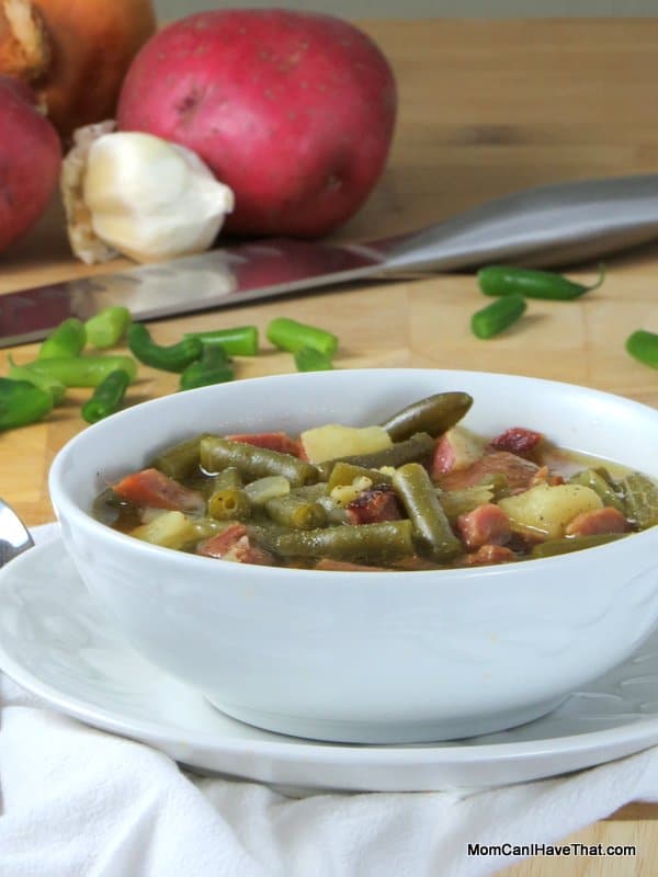 Low Carb, Hearty Ham and Green Bean Soup | Low Carb, Gluten-free, Dairy-free | Momcanihavethat.com