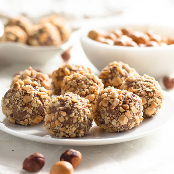 These keto hazelnut truffles made from sugar free chocolate are an easy low carb chocolate desserts.