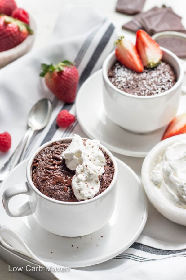 This keto chocolate mug cake makes the BEST low carb dessert. #lowcarb #keto #chocolate #mugcake #cakeinacup #minicake