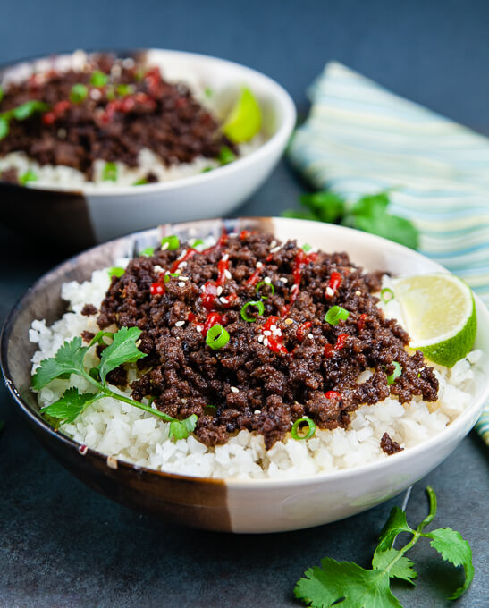 Keto Korean Beef Bowls with ground beef and cauliflower rice